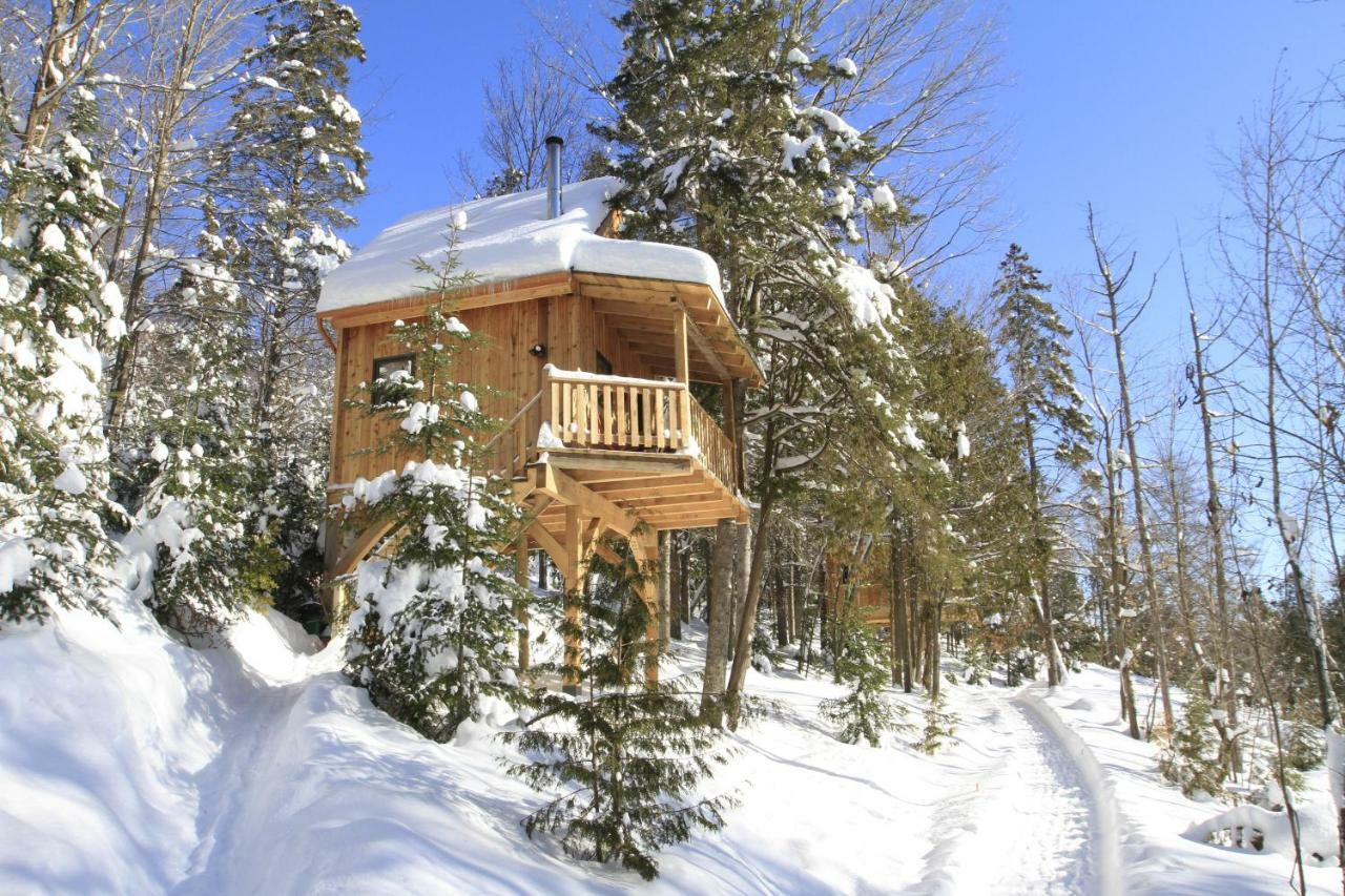 Les Cabanes Du Trappeur Wentworth-Nord Exterior photo